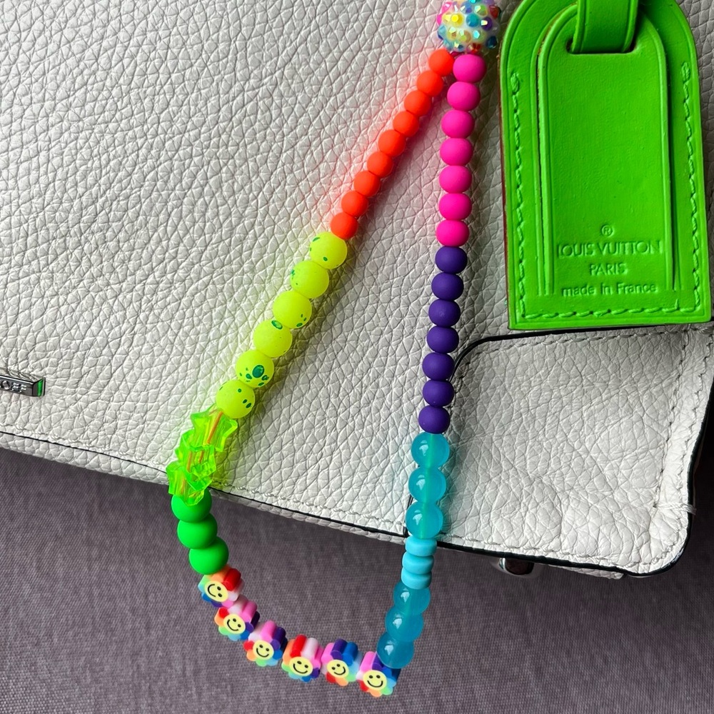 🆕 Louis Vuitton Bag Charm Takashi Murakami Neon Green Rainbow Name Luggage Tag - Picture 3 of 17